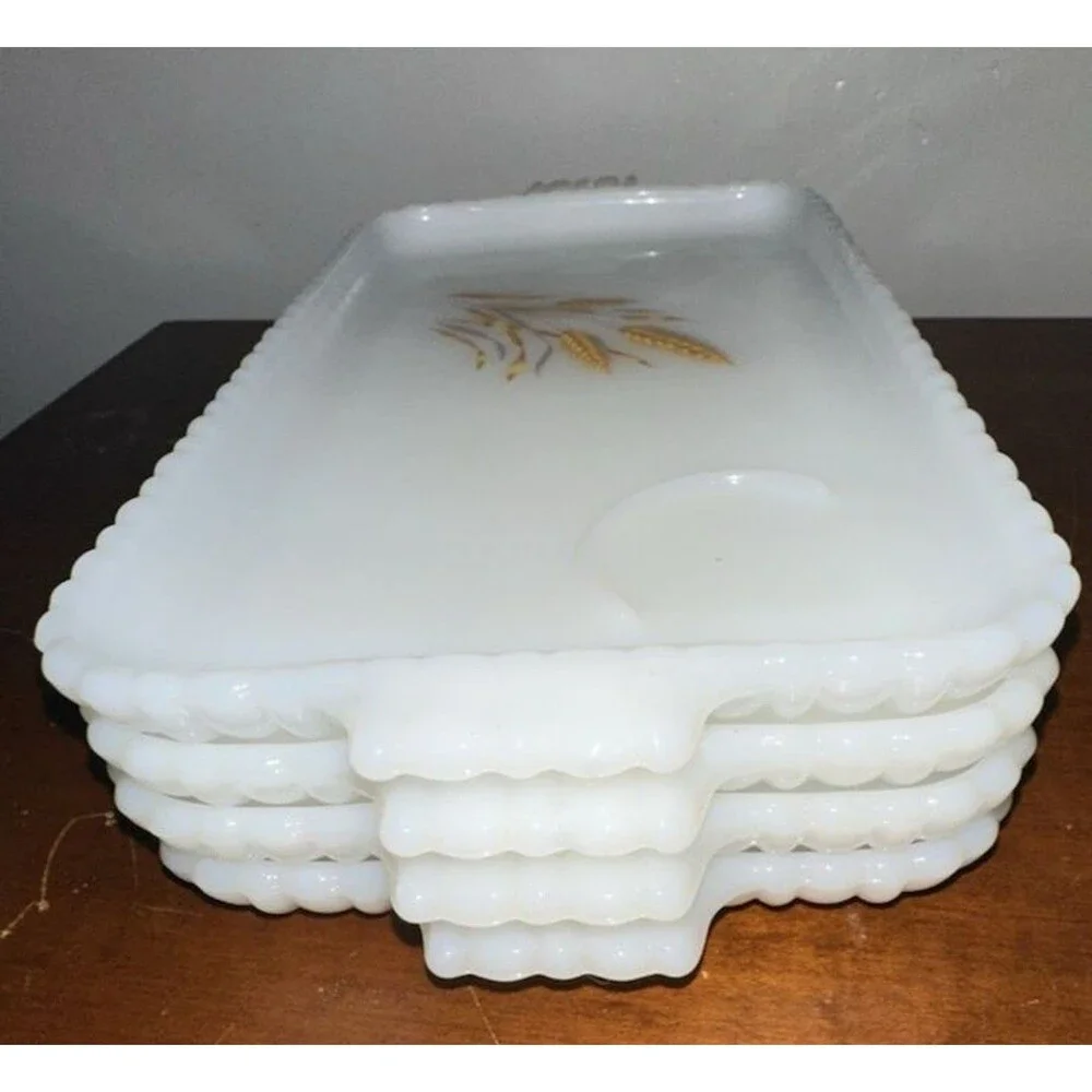 VTG Set of 4 Anchor Hocking Fire King Milk Glass Wheat Snack Plates